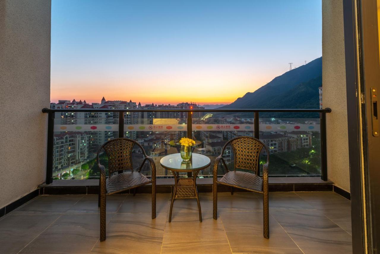 Hotel Hampton By Hilton Qingyuan Qingxin District Extérieur photo